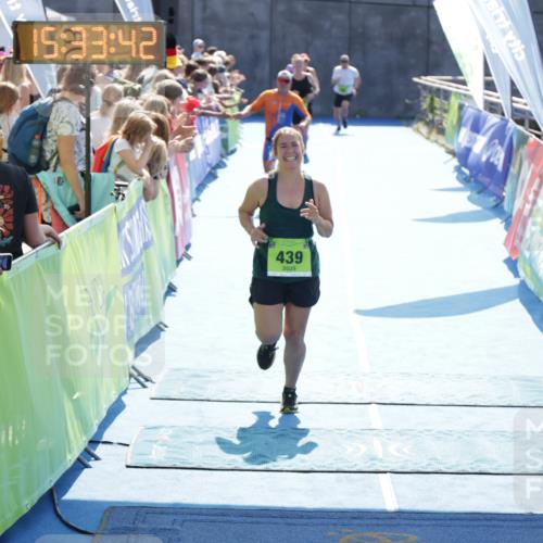 10.08.2025 - GEWOBA Citytriathlon Bremen H.Heesch http://msf.ph/oto/8557038 10.08.2025 15:33:46 Ziel 266, 377, 439 meine-sportfotos.de