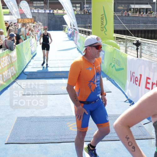 10.08.2025 - GEWOBA Citytriathlon Bremen H.Heesch http://msf.ph/oto/8557078 10.08.2025 15:33:57 Ziel 196, 266, 352, 409, 517 meine-sportfotos.de