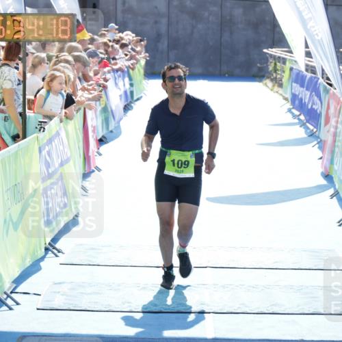 10.08.2025 - GEWOBA Citytriathlon Bremen H.Heesch http://msf.ph/oto/8557111 10.08.2025 15:34:22 Ziel 109 meine-sportfotos.de