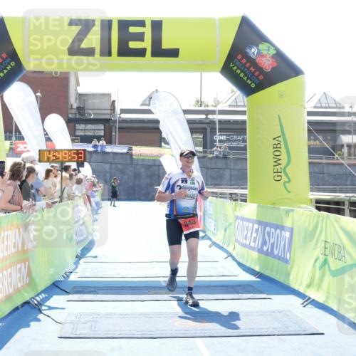 10.08.2025 - GEWOBA Citytriathlon Bremen H.Heesch http://msf.ph/oto/8557121 10.08.2025 14:49:56 Ziel 848 meine-sportfotos.de