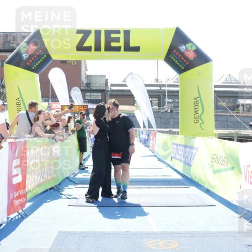 10.08.2025 - GEWOBA Citytriathlon Bremen H.Heesch http://msf.ph/oto/8557197 10.08.2025 14:53:45 Ziel 663 meine-sportfotos.de