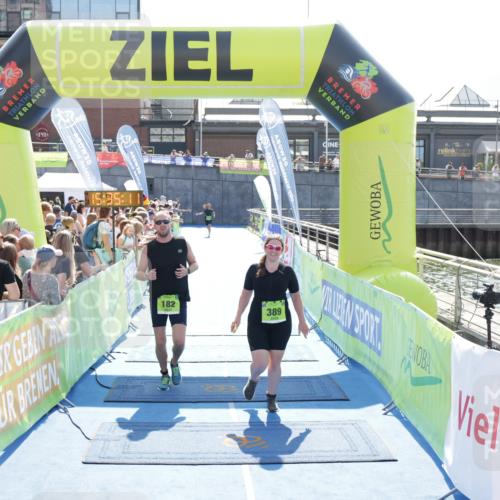 10.08.2025 - GEWOBA Citytriathlon Bremen H.Heesch http://msf.ph/oto/8557211 10.08.2025 15:35:15 Ziel 182, 259, 389 meine-sportfotos.de