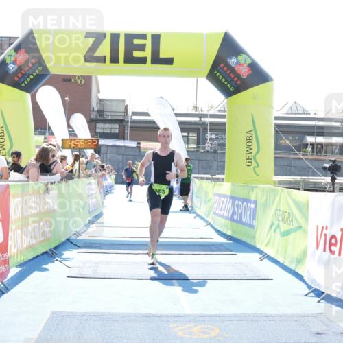 10.08.2025 - GEWOBA Citytriathlon Bremen H.Heesch http://msf.ph/oto/8557242 10.08.2025 14:55:36 Ziel 165, 905 meine-sportfotos.de