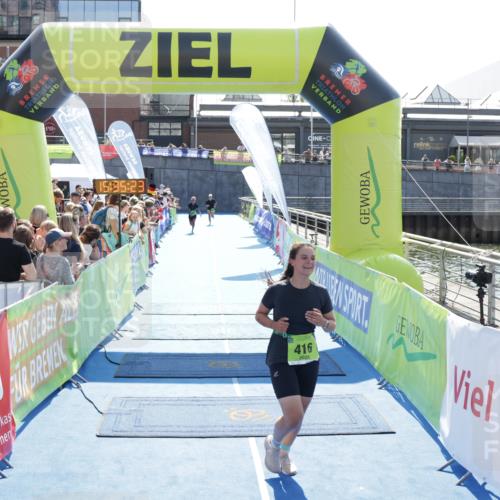 10.08.2025 - GEWOBA Citytriathlon Bremen H.Heesch http://msf.ph/oto/8557254 10.08.2025 15:35:27 Ziel 416, 485 meine-sportfotos.de