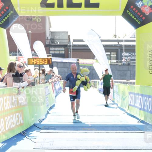 10.08.2025 - GEWOBA Citytriathlon Bremen H.Heesch http://msf.ph/oto/8557257 10.08.2025 14:55:41 Ziel 165, 905 meine-sportfotos.de