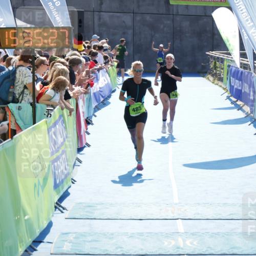 10.08.2025 - GEWOBA Citytriathlon Bremen H.Heesch http://msf.ph/oto/8557260 10.08.2025 15:35:31 Ziel 344, 416, 485 meine-sportfotos.de
