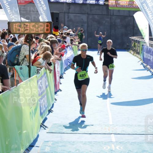 10.08.2025 - GEWOBA Citytriathlon Bremen H.Heesch http://msf.ph/oto/8557264 10.08.2025 15:35:32 Ziel 344, 416, 485 meine-sportfotos.de