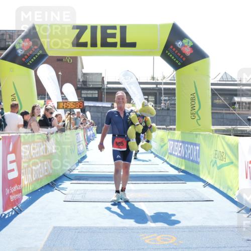 10.08.2025 - GEWOBA Citytriathlon Bremen H.Heesch http://msf.ph/oto/8557270 10.08.2025 14:55:43 Ziel 165, 905 meine-sportfotos.de