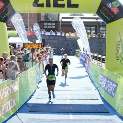 10.08.2025 - GEWOBA Citytriathlon Bremen H.Heesch http://msf.ph/oto/8557271 10.08.2025 15:35:33 Ziel 344, 485 meine-sportfotos.de