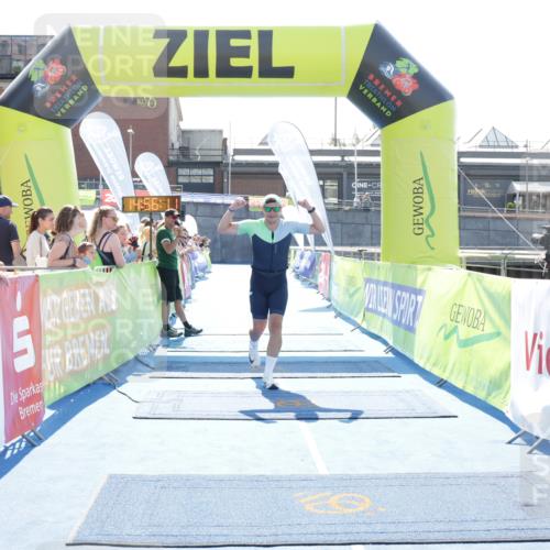 10.08.2025 - GEWOBA Citytriathlon Bremen H.Heesch http://msf.ph/oto/8557285 10.08.2025 14:56:14 Ziel 746 meine-sportfotos.de