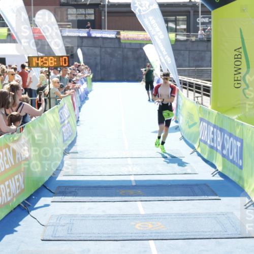 10.08.2025 - GEWOBA Citytriathlon Bremen H.Heesch http://msf.ph/oto/8557294 10.08.2025 14:58:14 Ziel 3 meine-sportfotos.de
