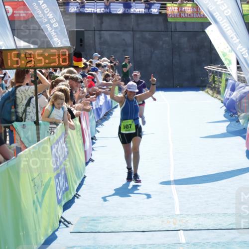 10.08.2025 - GEWOBA Citytriathlon Bremen H.Heesch http://msf.ph/oto/8557295 10.08.2025 15:35:42 Ziel 344, 399, 507 meine-sportfotos.de