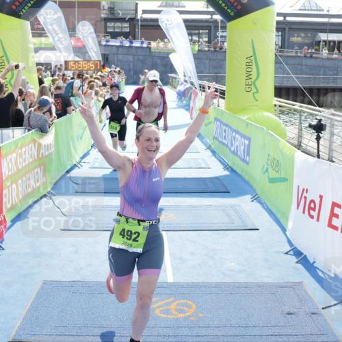 10.08.2025 - GEWOBA Citytriathlon Bremen H.Heesch http://msf.ph/oto/8557376 10.08.2025 15:36:01 Ziel 320, 328, 356, 410, 429, 492 meine-sportfotos.de
