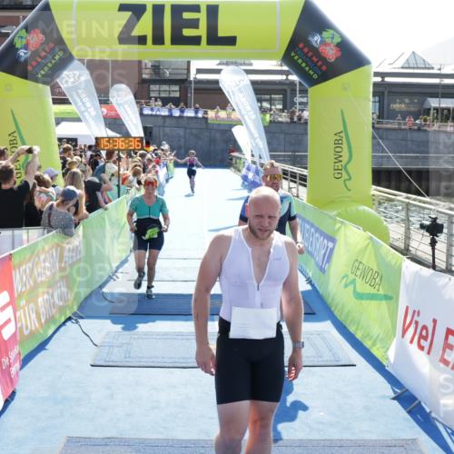 10.08.2025 - GEWOBA Citytriathlon Bremen H.Heesch http://msf.ph/oto/8557430 10.08.2025 15:36:40 Ziel 94, 163, 496, 520 meine-sportfotos.de