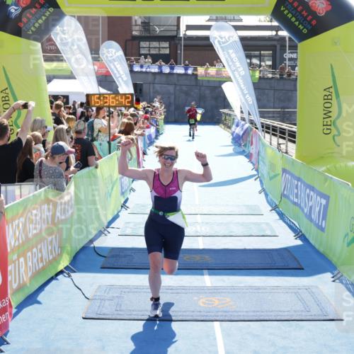 10.08.2025 - GEWOBA Citytriathlon Bremen H.Heesch http://msf.ph/oto/8557445 10.08.2025 15:36:46 Ziel 496, 520 meine-sportfotos.de