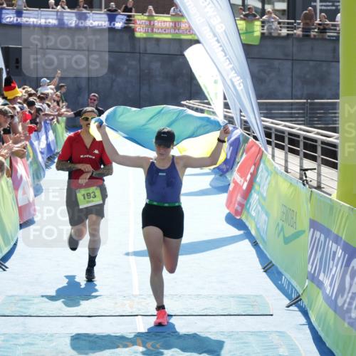 10.08.2025 - GEWOBA Citytriathlon Bremen H.Heesch http://msf.ph/oto/8557461 10.08.2025 15:36:51 Ziel 193, 212, 440, 496 meine-sportfotos.de