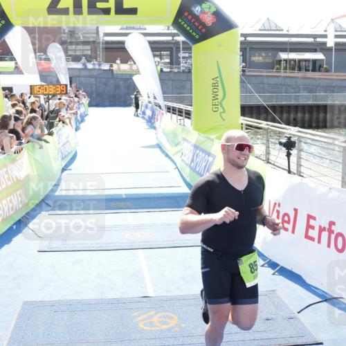 10.08.2025 - GEWOBA Citytriathlon Bremen H.Heesch http://msf.ph/oto/8557464 10.08.2025 15:03:43 Ziel 85 meine-sportfotos.de