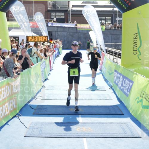 10.08.2025 - GEWOBA Citytriathlon Bremen H.Heesch http://msf.ph/oto/8557522 10.08.2025 15:37:08 Ziel 9, 220, 359 meine-sportfotos.de