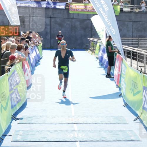 10.08.2025 - GEWOBA Citytriathlon Bremen H.Heesch http://msf.ph/oto/8557545 10.08.2025 15:05:34 Ziel 268 meine-sportfotos.de