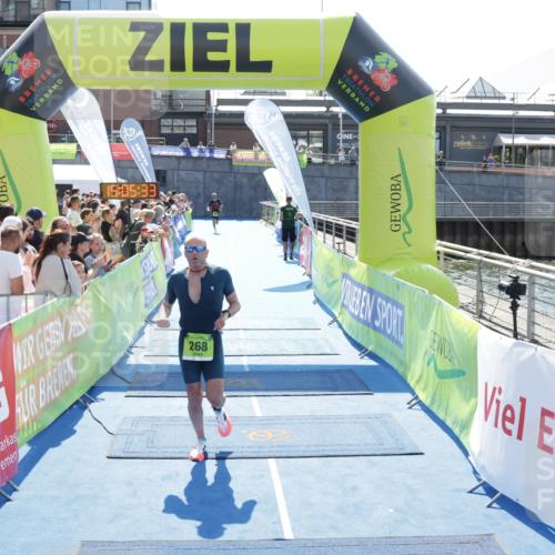 10.08.2025 - GEWOBA Citytriathlon Bremen H.Heesch http://msf.ph/oto/8557564 10.08.2025 15:05:37 Ziel 268 meine-sportfotos.de