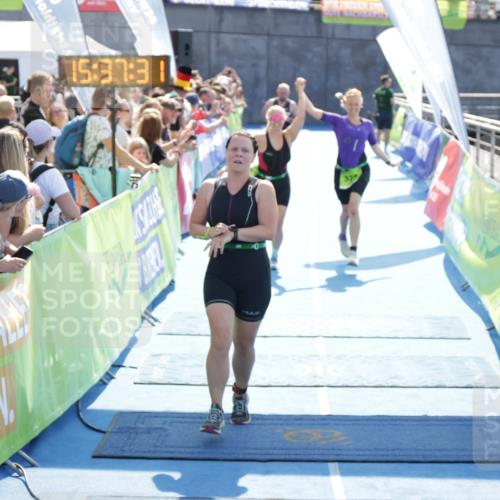 10.08.2025 - GEWOBA Citytriathlon Bremen H.Heesch http://msf.ph/oto/8557585 10.08.2025 15:37:35 Ziel 157, 336, 342, 373, 374, 473 meine-sportfotos.de