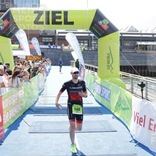 10.08.2025 - GEWOBA Citytriathlon Bremen H.Heesch http://msf.ph/oto/8557587 10.08.2025 15:05:46 Ziel 25, 168 meine-sportfotos.de