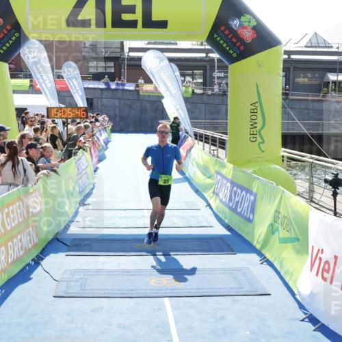 10.08.2025 - GEWOBA Citytriathlon Bremen H.Heesch http://msf.ph/oto/8557597 10.08.2025 15:05:50 Ziel 25, 168 meine-sportfotos.de