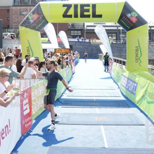 10.08.2025 - GEWOBA Citytriathlon Bremen H.Heesch http://msf.ph/oto/8557638 10.08.2025 15:06:50 Ziel 107 meine-sportfotos.de