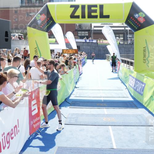 10.08.2025 - GEWOBA Citytriathlon Bremen H.Heesch http://msf.ph/oto/8557640 10.08.2025 15:06:51 Ziel 107 meine-sportfotos.de