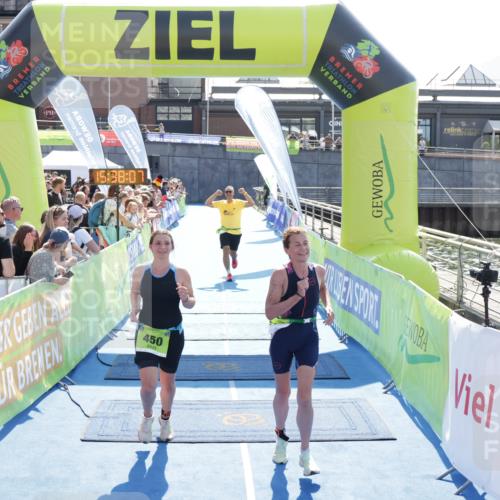 10.08.2025 - GEWOBA Citytriathlon Bremen H.Heesch http://msf.ph/oto/8557643 10.08.2025 15:38:11 Ziel 231, 318, 450, 524 meine-sportfotos.de