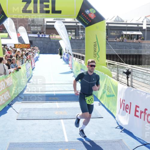 10.08.2025 - GEWOBA Citytriathlon Bremen H.Heesch http://msf.ph/oto/8557698 10.08.2025 15:07:53 Ziel 117 meine-sportfotos.de