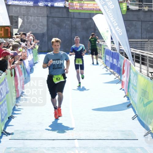 10.08.2025 - GEWOBA Citytriathlon Bremen H.Heesch http://msf.ph/oto/8557725 10.08.2025 15:08:51 Ziel 2, 82 meine-sportfotos.de