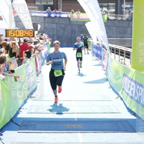 10.08.2025 - GEWOBA Citytriathlon Bremen H.Heesch http://msf.ph/oto/8557729 10.08.2025 15:08:51 Ziel 2, 82 meine-sportfotos.de