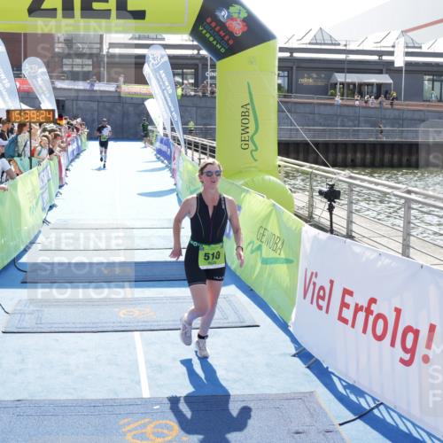 10.08.2025 - GEWOBA Citytriathlon Bremen H.Heesch http://msf.ph/oto/8557770 10.08.2025 15:39:28 Ziel 194, 510, 523 meine-sportfotos.de