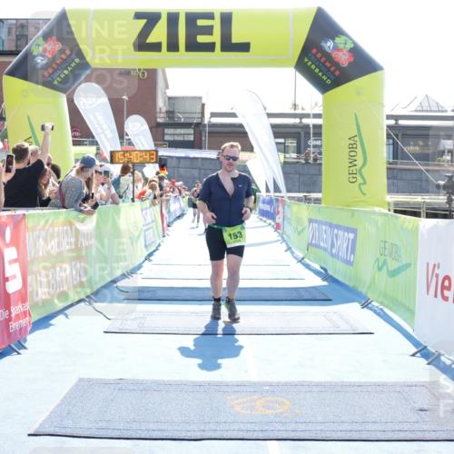 10.08.2025 - GEWOBA Citytriathlon Bremen H.Heesch http://msf.ph/oto/8557836 10.08.2025 15:40:47 Ziel 153, 316, 370, 509 meine-sportfotos.de