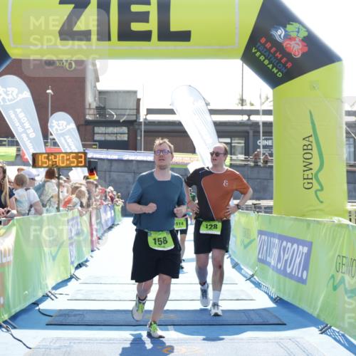 10.08.2025 - GEWOBA Citytriathlon Bremen H.Heesch http://msf.ph/oto/8557847 10.08.2025 15:40:57 Ziel 128, 158, 366, 370, 514 meine-sportfotos.de