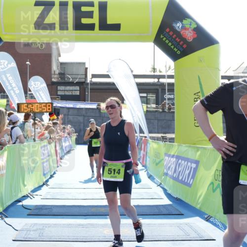 10.08.2025 - GEWOBA Citytriathlon Bremen H.Heesch http://msf.ph/oto/8557852 10.08.2025 15:41:02 Ziel 128, 158, 366, 381, 514 meine-sportfotos.de