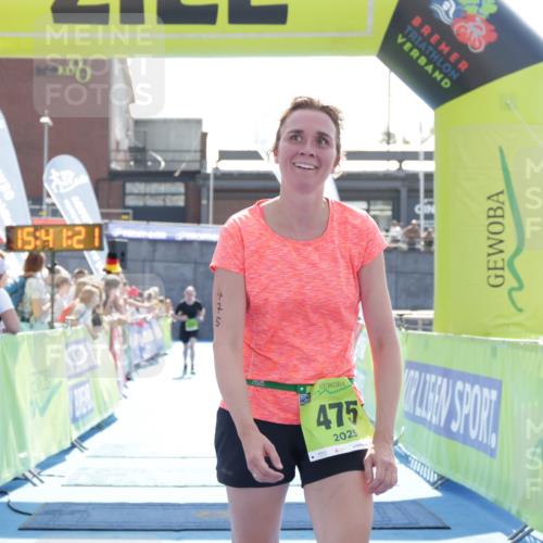 10.08.2025 - GEWOBA Citytriathlon Bremen H.Heesch http://msf.ph/oto/8557871 10.08.2025 15:41:25 Ziel 347, 375, 400, 475 meine-sportfotos.de