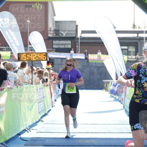 10.08.2025 - GEWOBA Citytriathlon Bremen H.Heesch http://msf.ph/oto/8557909 10.08.2025 15:42:50 Ziel 378, 433, 518 meine-sportfotos.de