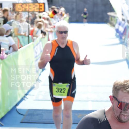 10.08.2025 - GEWOBA Citytriathlon Bremen H.Heesch http://msf.ph/oto/8557939 10.08.2025 15:43:27 Ziel 179, 286, 291, 322 meine-sportfotos.de