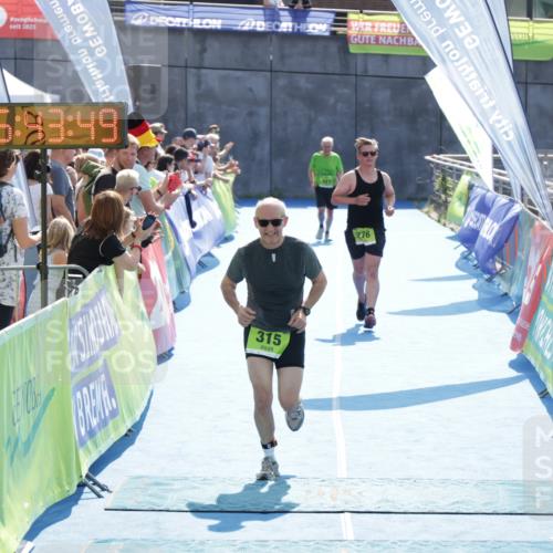 10.08.2025 - GEWOBA Citytriathlon Bremen H.Heesch http://msf.ph/oto/8557963 10.08.2025 15:43:53 Ziel 276, 315, 414, 425, 489 meine-sportfotos.de