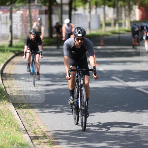 10.08.2025 - GEWOBA Citytriathlon Bremen Yannick Fuchs http://msf.ph/oto/8557987 10.08.2025 12:28:33 Radfahren 612, 622, 625, 629, 732, 812, 816, 828, 941, 980, 981 meine-sportfotos.de