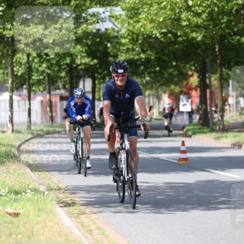 10.08.2025 - GEWOBA Citytriathlon Bremen Yannick Fuchs http://msf.ph/oto/8558272 10.08.2025 12:31:26 Radfahren 564, 575, 616, 630, 649, 753, 788, 793, 863, 894, 905 meine-sportfotos.de