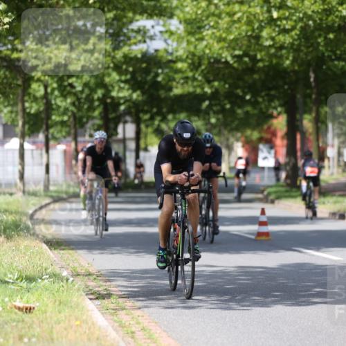 10.08.2025 - GEWOBA Citytriathlon Bremen Yannick Fuchs http://msf.ph/oto/8558288 10.08.2025 12:31:31 Radfahren 564, 575, 616, 630, 649, 654, 655, 788, 793, 863, 894, 905, 950 meine-sportfotos.de