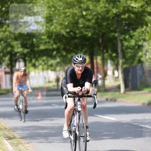 10.08.2025 - GEWOBA Citytriathlon Bremen Yannick Fuchs http://msf.ph/oto/8558320 10.08.2025 12:31:39 Radfahren 564, 616, 649, 654, 655, 666, 667, 788, 793, 863, 894, 950 meine-sportfotos.de
