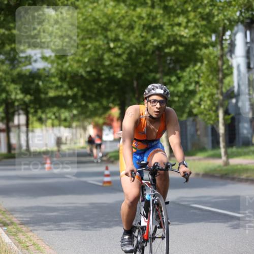 10.08.2025 - GEWOBA Citytriathlon Bremen Yannick Fuchs http://msf.ph/oto/8558327 10.08.2025 12:31:40 Radfahren 552, 564, 616, 649, 654, 655, 666, 667, 788, 793, 863, 950 meine-sportfotos.de