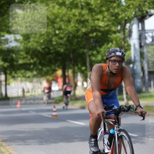 10.08.2025 - GEWOBA Citytriathlon Bremen Yannick Fuchs http://msf.ph/oto/8558329 10.08.2025 12:31:40 Radfahren 552, 564, 616, 649, 654, 655, 666, 667, 788, 793, 863, 950 meine-sportfotos.de