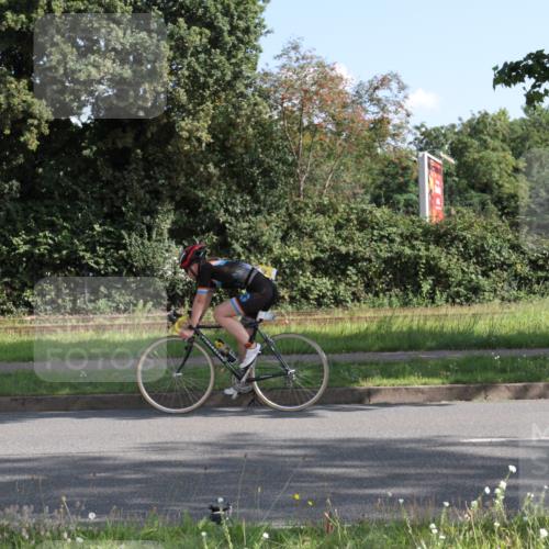 10.08.2025 - GEWOBA Citytriathlon Bremen Yannick Fuchs http://msf.ph/oto/8558354 10.08.2025 10:29:30 Radfahren 386, 509, 510 meine-sportfotos.de