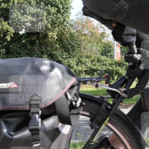 10.08.2025 - GEWOBA Citytriathlon Bremen Yannick Fuchs http://msf.ph/oto/8558389 10.08.2025 10:30:21 Radfahren 377, 433, 441 meine-sportfotos.de