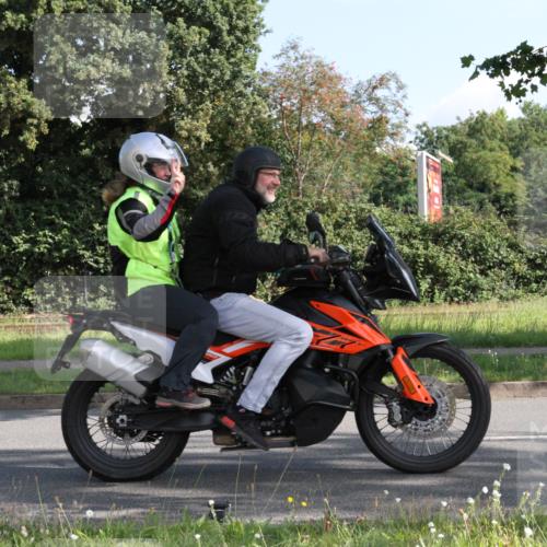 10.08.2025 - GEWOBA Citytriathlon Bremen Yannick Fuchs http://msf.ph/oto/8558528 10.08.2025 10:32:15 Radfahren 205, 354, 408, 508 meine-sportfotos.de